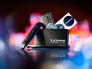 Alternative view of קיט לתיקון פנצ'ר Lezyne Lever kit – כולל כפות חליצה