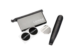 קיט לתיקון פנצ'ר Lezyne Lever kit – כולל כפות חליצה