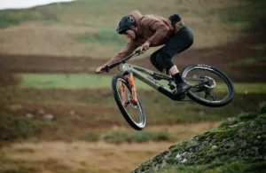 Alternative view of אופניים חשמליים קלים WHYTE E-Lyte 150 Works - ירוק זית