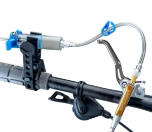 Alternative view of BKM-1.2 ערכת בלידינג לשמן מינרלי