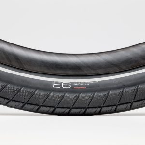 Alternative view of צמיג לאופני עיר Bontrager E6 Hard-Case Lite E-bike Tyre