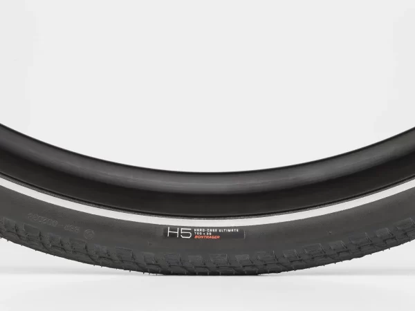 ⁦צמיג לאופני עיר Bontrager H5 Hard-Case Ulitmate Reflective Hybrid⁩ – תמונה ⁦3⁩
