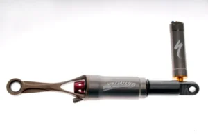 בולם אחורי ל-אפיק SHK 08 EPIC SBC AFR WITH ALUMINUM EXT REAR SHOCK