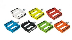 פדלים ניילון מיסב סגור