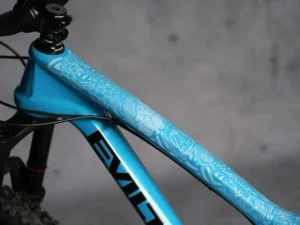 מגן שילדה ויקינג - לבן מט