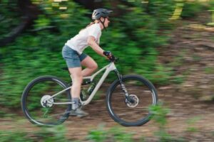 Alternative view of אופני שטח EXIE גודל 29 דגם SLX מבית IBIS