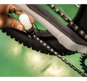 Alternative view of ריידר משמנת שרשרת לוברטה  RYDER LUBRETTA