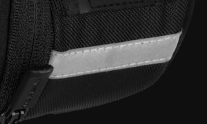 Alternative view of תיק אוכף טופיק פתיחה מהצד מדיום TOPEAK M