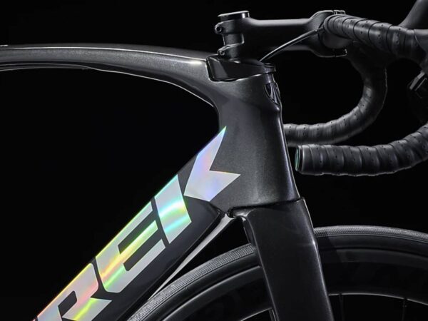 ⁦Madone SL 6 Di2 Gen 6 2023 - Matte Dnister Black⁩ – תמונה ⁦4⁩