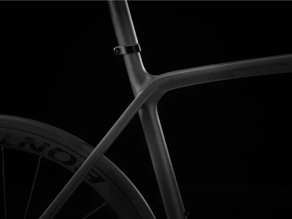 ⁦Trek Emonda SLR 7 Disc 2023 P1 - Matte Deep Smoke⁩ – תמונה ⁦7⁩