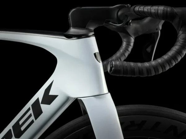 ⁦Trek Madone SL 7 Gen 7 - Plasma Grey Pearl⁩ – תמונה ⁦5⁩
