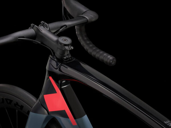 ⁦Trek Madone SL 7 eTap Gen 6 2023 - Battleship Blue⁩ – תמונה ⁦7⁩