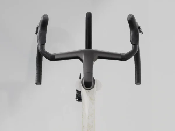 ⁦Trek Madone SLR 7 Gen 8 - Era White⁩ – תמונה ⁦3⁩
