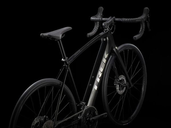 ⁦אופני כביש חשמליים Trek Domane+ ALR 2021-22 - Black⁩ – תמונה ⁦4⁩