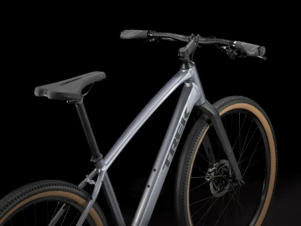 ⁦אופני עיר Trek Dual Sport 3 Gen 5 2024 - Grey⁩ – תמונה ⁦4⁩