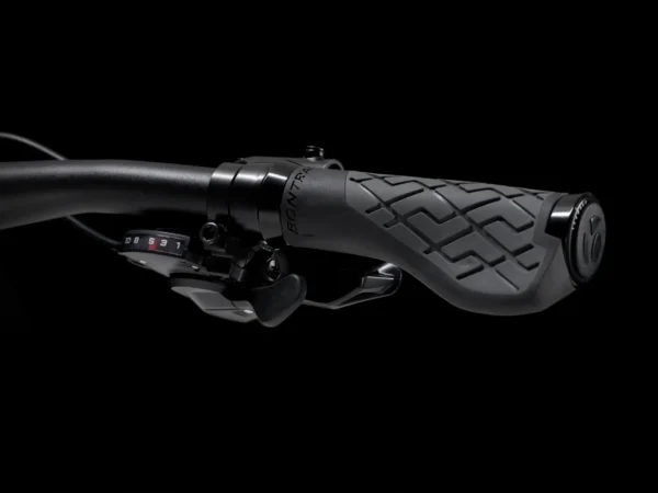 ⁦אופני עיר Trek Dual Sport 3 Gen 5 2024 - Grey⁩ – תמונה ⁦5⁩