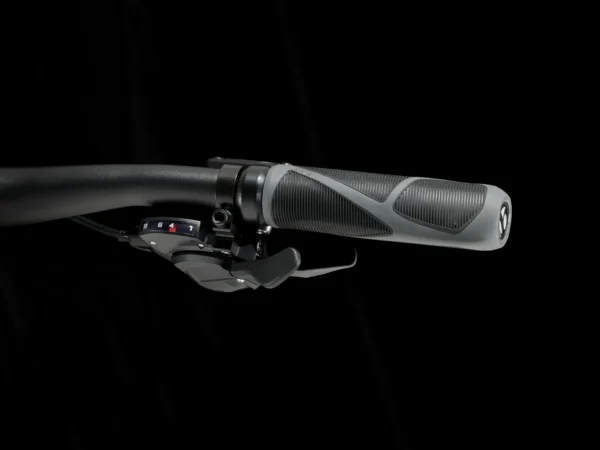 ⁦אופני עיר Trek FX 2 Disc Gen 4 2025 - Black⁩ – תמונה ⁦5⁩