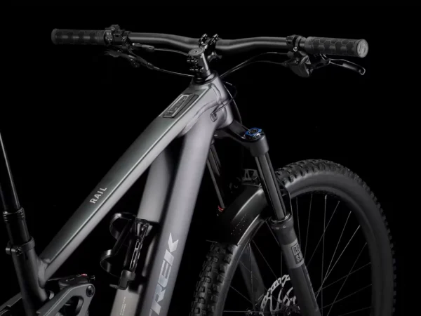 ⁦אופניים חשמליים Trek Rail+ 5 Gen 5 - Lithium Grey⁩ – תמונה ⁦4⁩