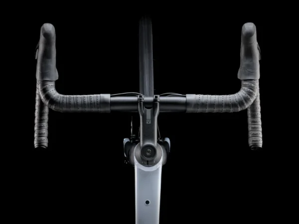 ⁦Trek Domane AL 2 Disc 2024 Gen 4 - Plasma Grey Pearl⁩ – תמונה ⁦8⁩