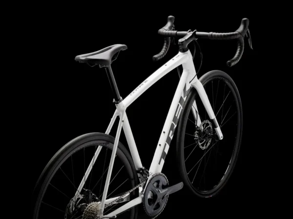 ⁦Trek Domane AL 3 Disc 2022-23 - White/Black⁩ – תמונה ⁦3⁩