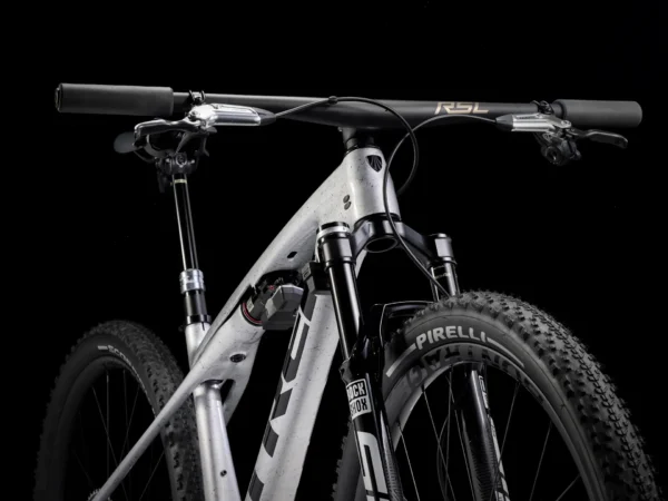 ⁦Trek Supercaliber SLR Flight Attendant Gen 2 - Argent Drizzle⁩ – תמונה ⁦4⁩