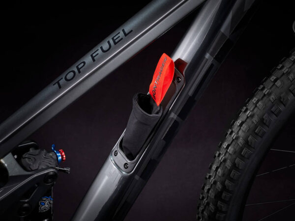 ⁦Trek Top Fuel 5 2022-23 - Lithium Grey⁩ – תמונה ⁦3⁩