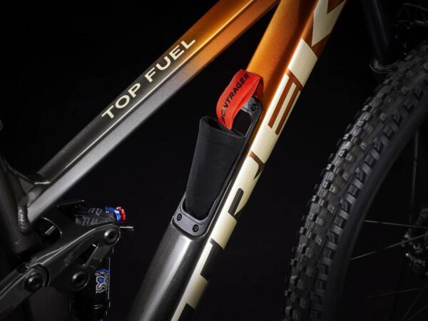 ⁦Trek Top Fuel 5 2022-23 - Pennyflake to Dnister Black Fade⁩ – תמונה ⁦3⁩