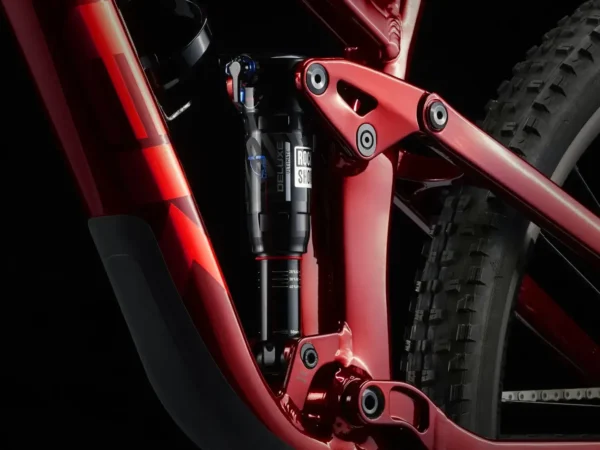 ⁦Trek Top Fuel 8 (130) GX AXS T-Type 2024 - Crimson⁩ – תמונה ⁦6⁩