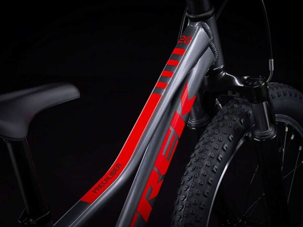 ⁦אופני הילוכים לילדים וילדות Trek Precaliber 20 7Sp 2023-25 - Lithium Grey⁩ – תמונה ⁦4⁩