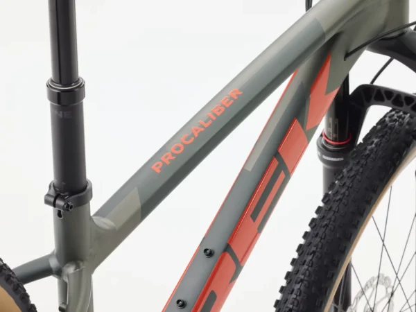 ⁦אופני הרים זנב קשיח Trek Procaliber 8 2026 - Mercury⁩ – תמונה ⁦6⁩