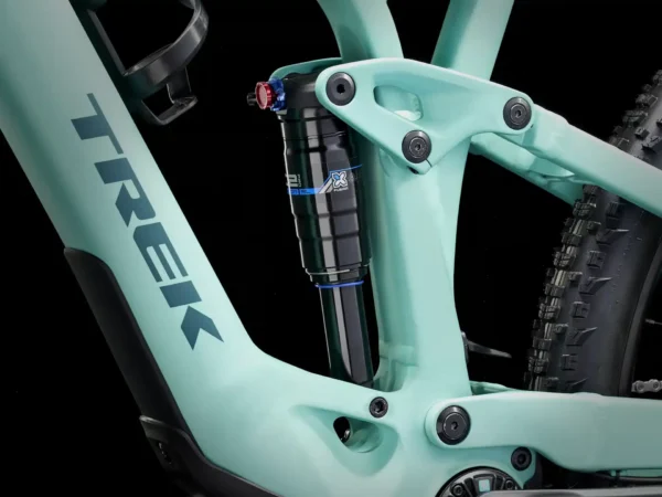 ⁦אופני הרים חשמליים Trek Fuel EXe 5 2025 - Blue Sage⁩ – תמונה ⁦8⁩