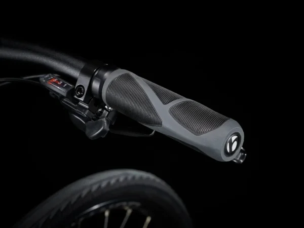 ⁦אופני עיר Trek FX 2 Stagger Disc 2022-23 - Lithium Grey⁩ – תמונה ⁦5⁩