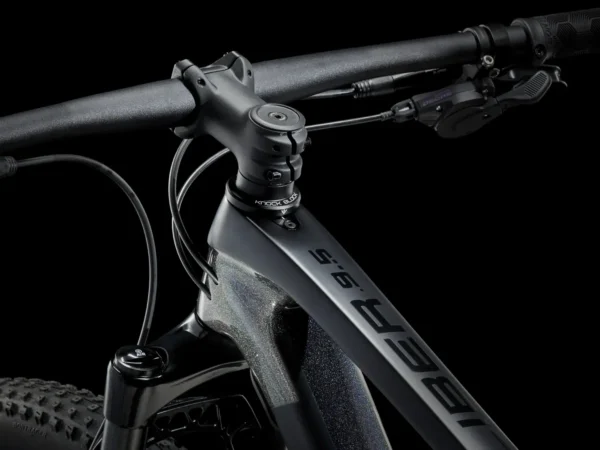 ⁦אופניים זנב קשיח Trek Procaliber 9.5 2023-24 - Dark Prismatic/Trek Black⁩ – תמונה ⁦7⁩