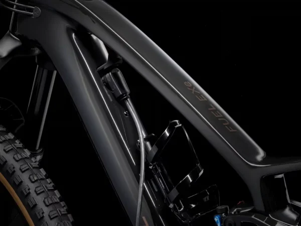 ⁦אופניים חשמליים Trek Fuel EXe 9.7 2025 - Deep Smoke⁩ – תמונה ⁦5⁩