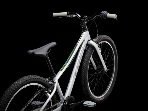 ⁦אופניים לילדים Trek Precaliber 24 8S 2023-25 ללא בולם - Quicksilver⁩ – תמונה ⁦3⁩