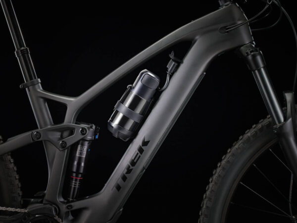 ⁦אופנים חשמליים Trek Fuel EXe 9.5 2023 - Matte Dnister Black⁩ – תמונה ⁦12⁩