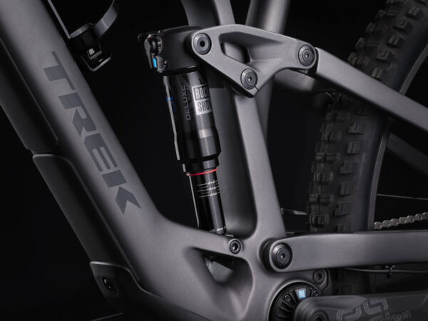 ⁦אופנים חשמליים Trek Fuel EXe 9.5 2023 - Matte Dnister Black⁩ – תמונה ⁦9⁩